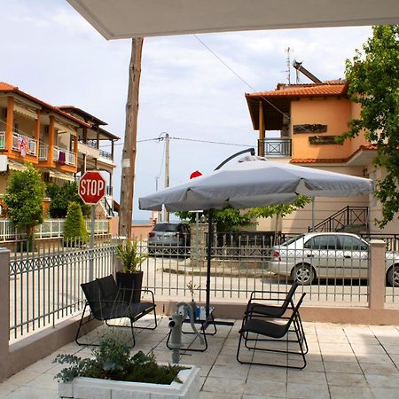 Posidonia Resort No5 Vrasná Exterior foto